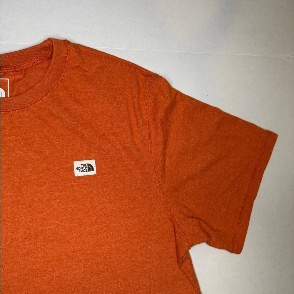 The North Face Orange Lightweight Men's Size Large Outdoor Hiking T Shirt.